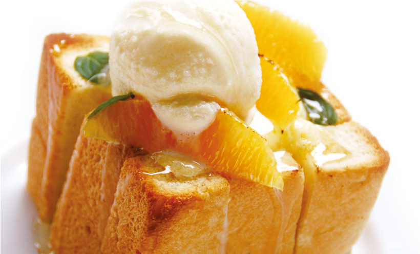 Buttered toast topped withvanillaice-cream and honey